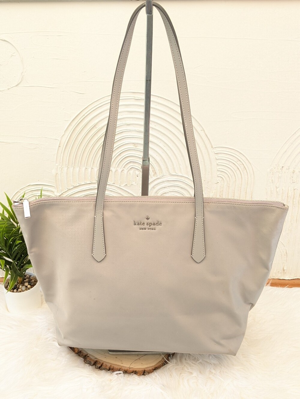 Kate Spade Large Grey Nylon Tate